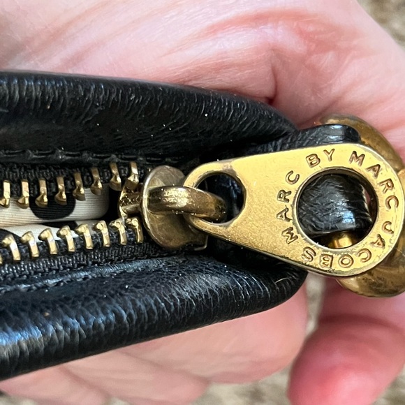 Marc by Marc Jacobs Black Leather Percy Crossbody - Picture 9 of 11